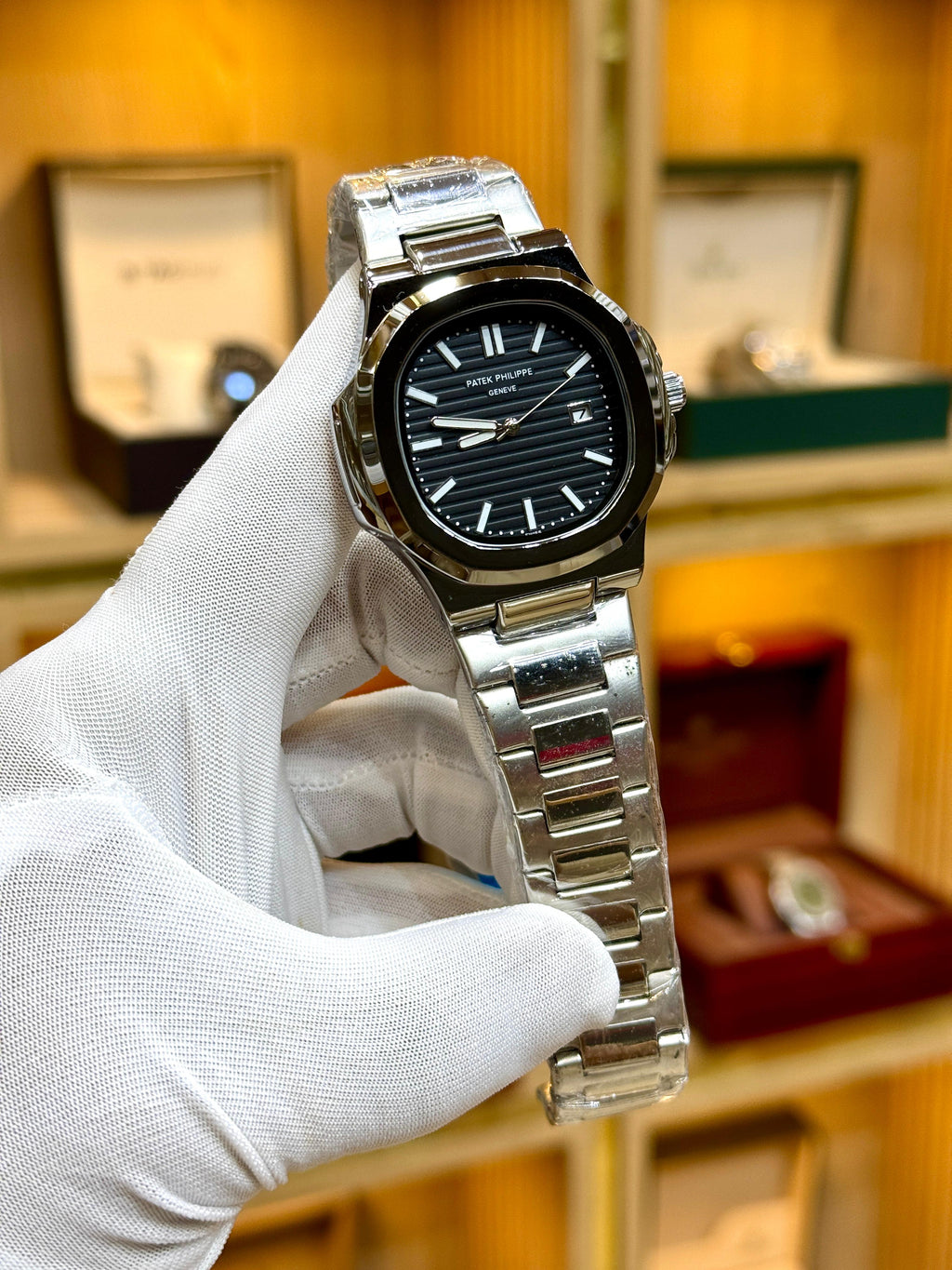 Patek Philippe Signature Date Edition