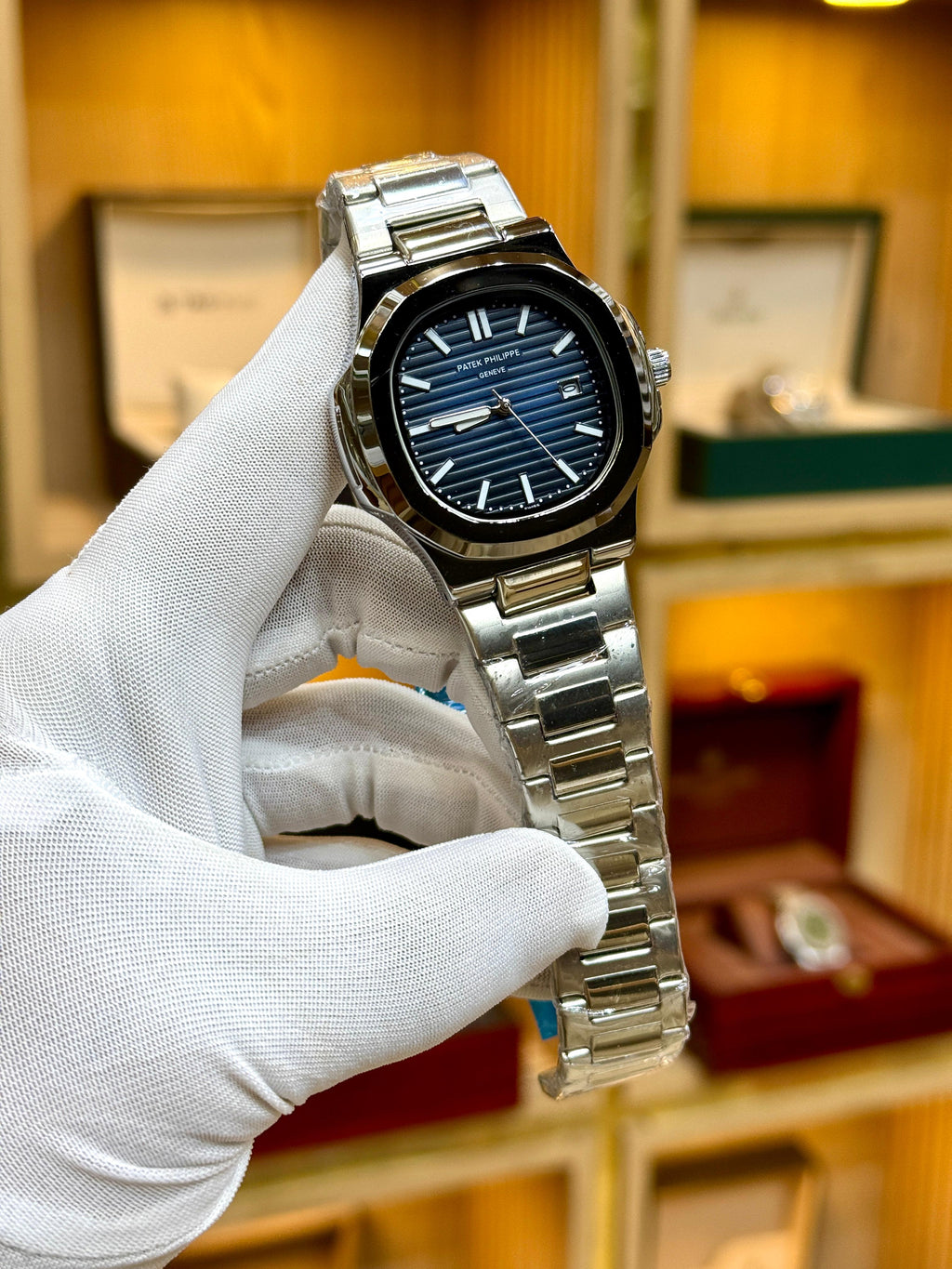 Patek Philippe Signature Date Edition