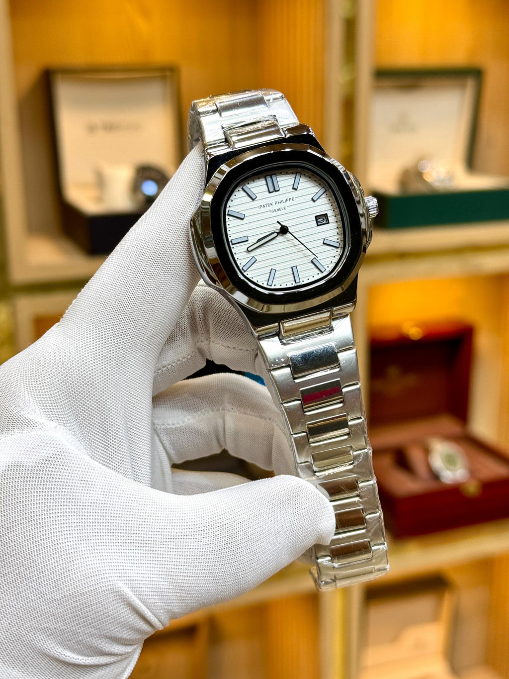 Patek Philippe Signature Date Edition